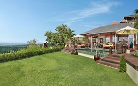 Hidden Hills Villas